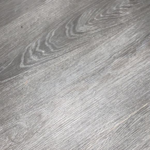 Click flooring easy to do - Picture 3 of 3